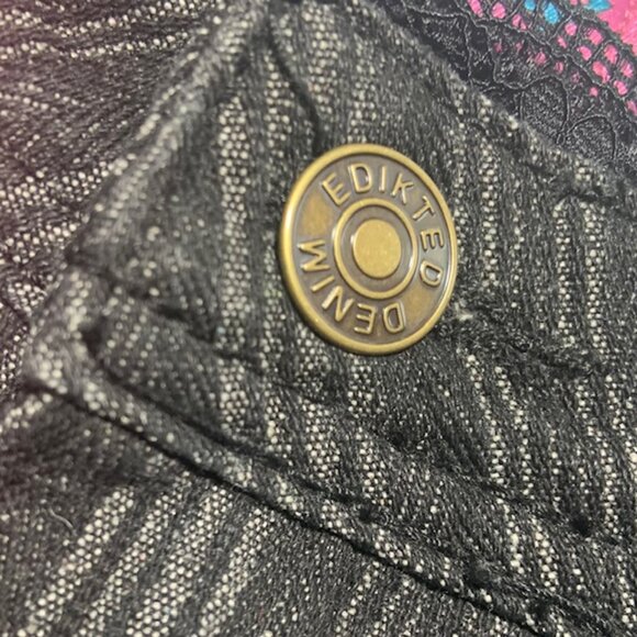 NWT Edikted Viral Y2K Aesthetic Lace Trim Striped Low Rise Baggy Jeans XS - Picture 5 of 9